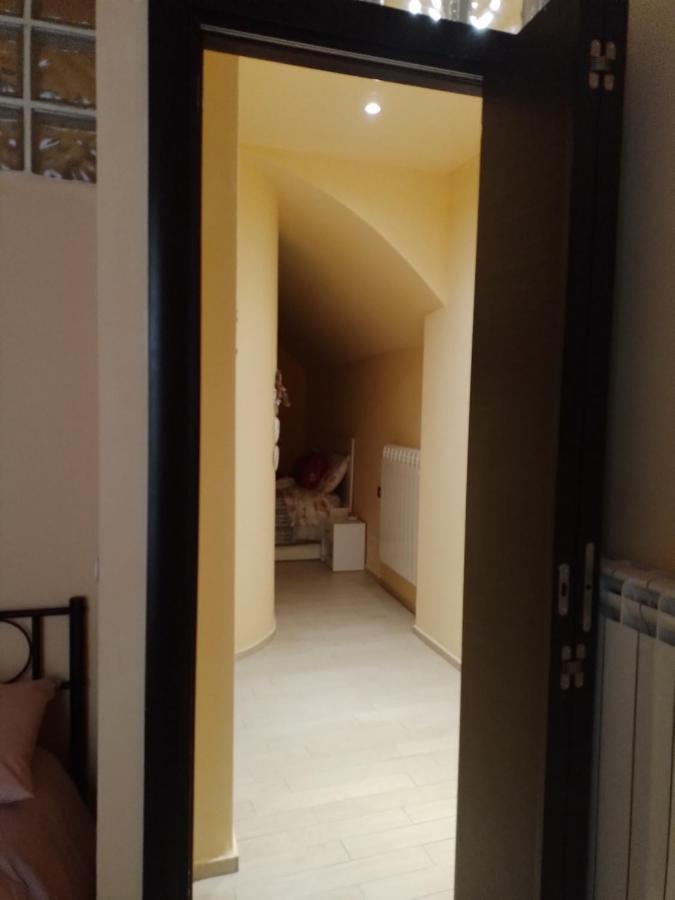 La Casa Dei Libri Villa Sutri Bagian luar foto