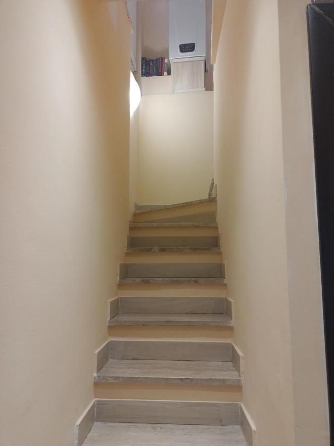 La Casa Dei Libri Villa Sutri Bagian luar foto